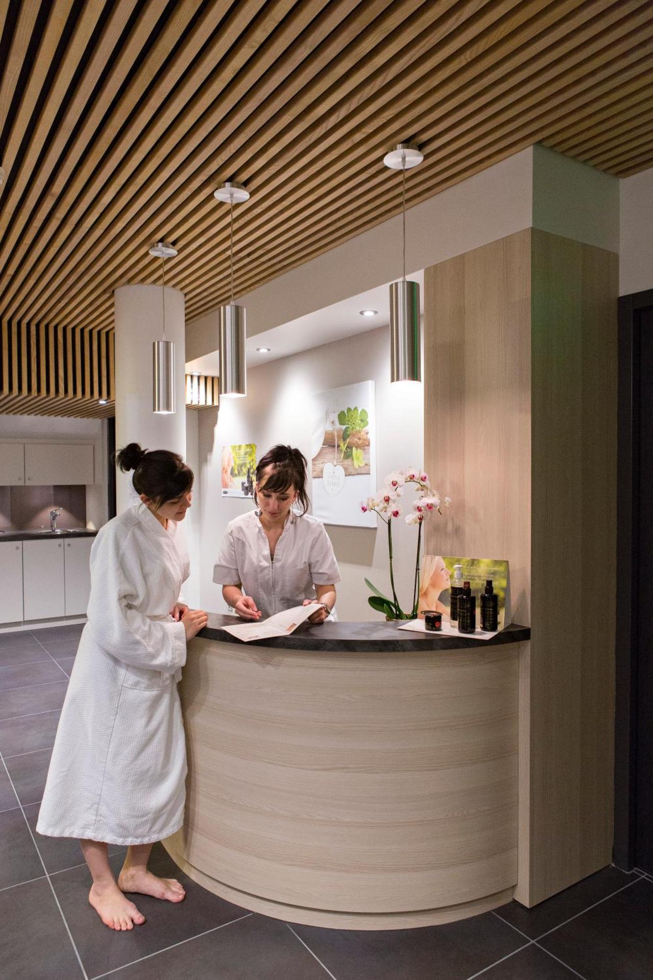拉吉奥勒瑞莱西佳水疗酒店 拉吉约勒 外观 照片